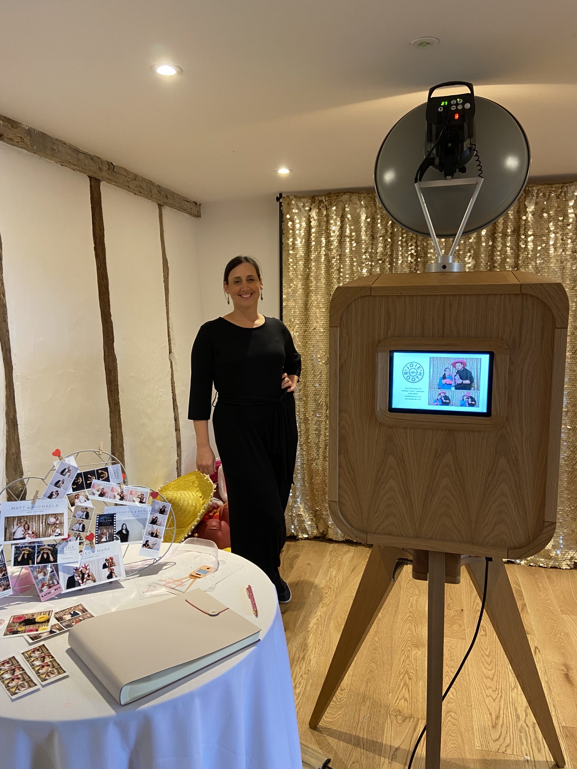 Photobooth Vendor Alfriston Gardens
